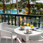 Parque Santiago Iv Official 3*