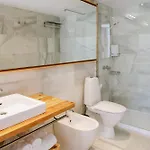 Parque Santiago Iv Official Отель 3*